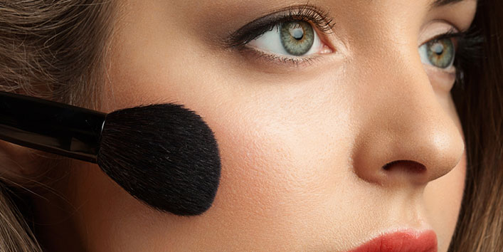 Blush Application Tips According To Your Face Shape