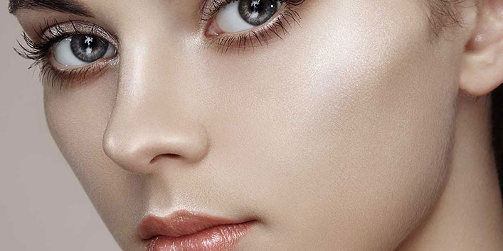 Amazing Beauty Benefits of Using a Highlighter – Check out!
