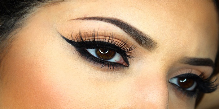 5 eyeliner styles for different eye shapes khoobsurati