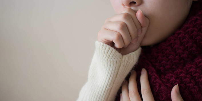 7 Ultimate Home Remedies to Treat Cough and Sore Throat