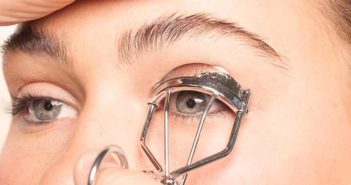 Hacks to curl your eyelashes the right way Curl Your Eyelashes
