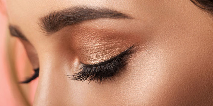 Tips-prior-to-applying-the-eye-make-up